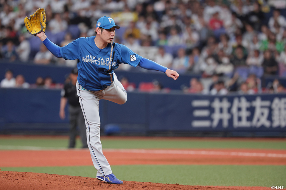 先発の加藤貴投手03