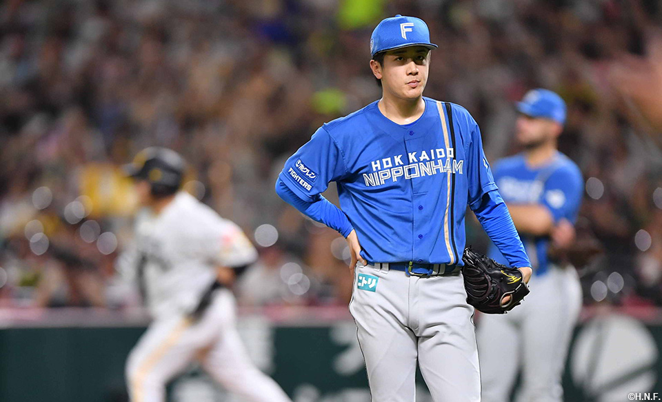 3回裏、逆転2ランをあびた北山投手