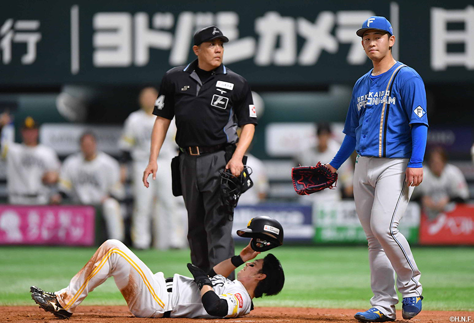 5回裏、適時打をあびた北浦投手