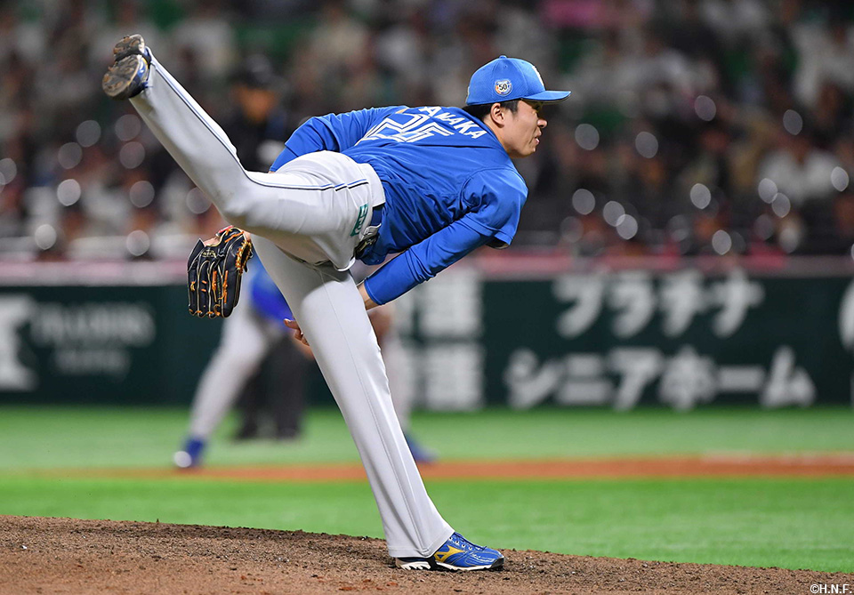 11回、五番手の田中正投手