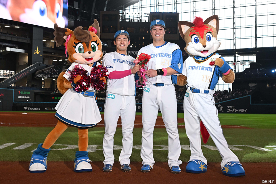 ヒーローの水野選手と伏見選手05