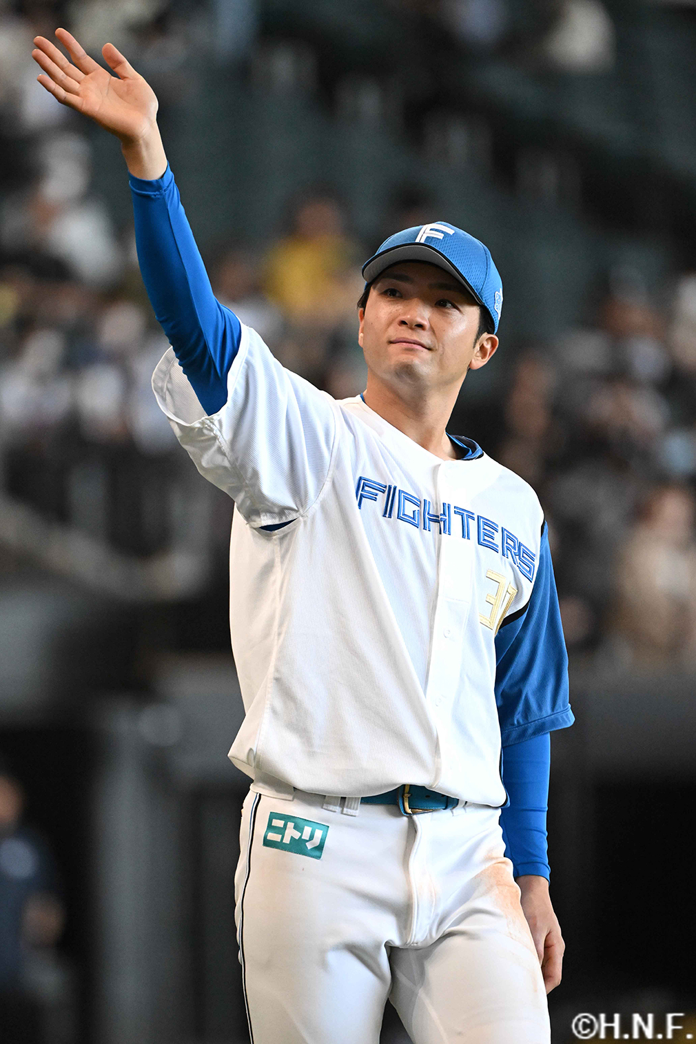 ヒーローの郡司選手