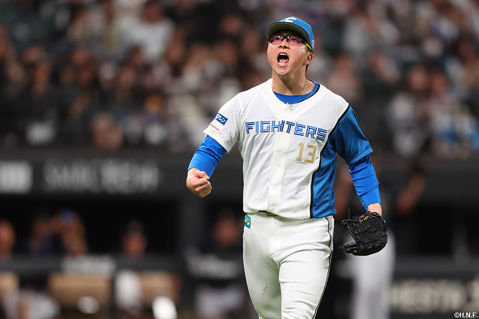 6回、二番手の生田目投手