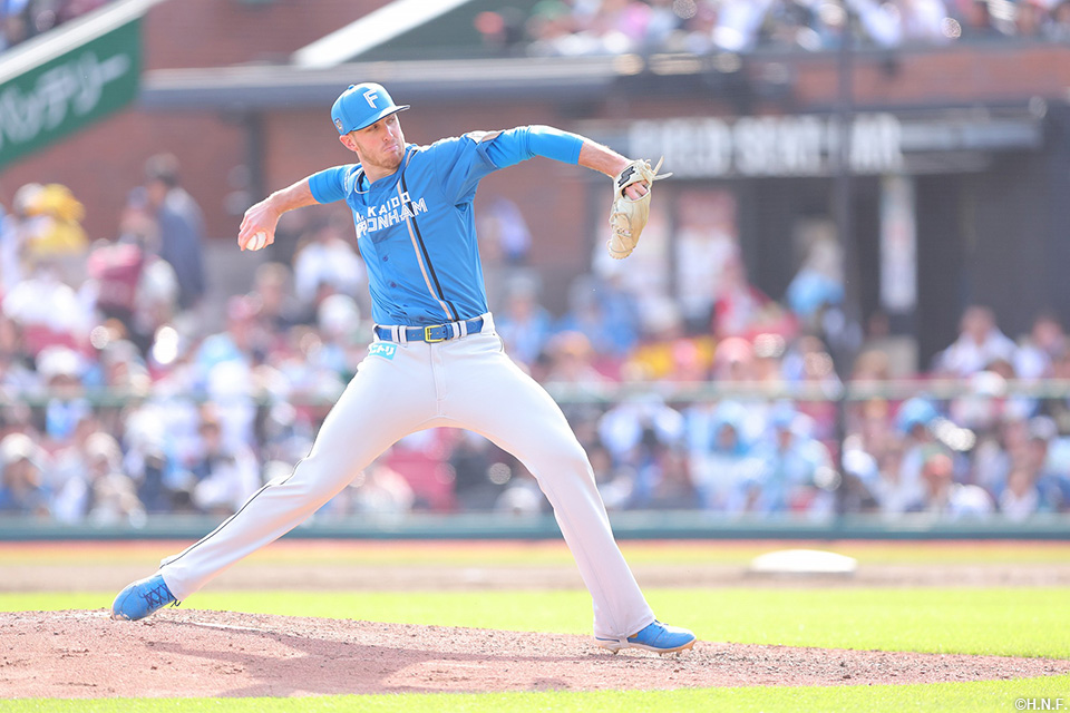 7回、四番手のマーフィー投手