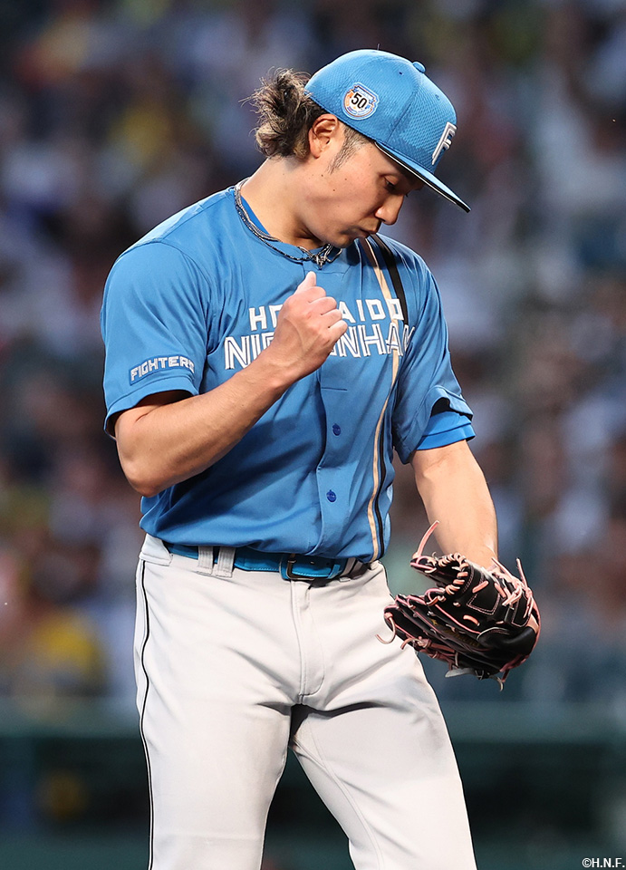 3回裏を抑えた伊藤投手