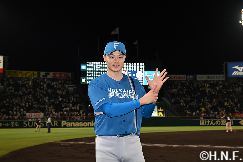 ヒーローの山﨑福投手02