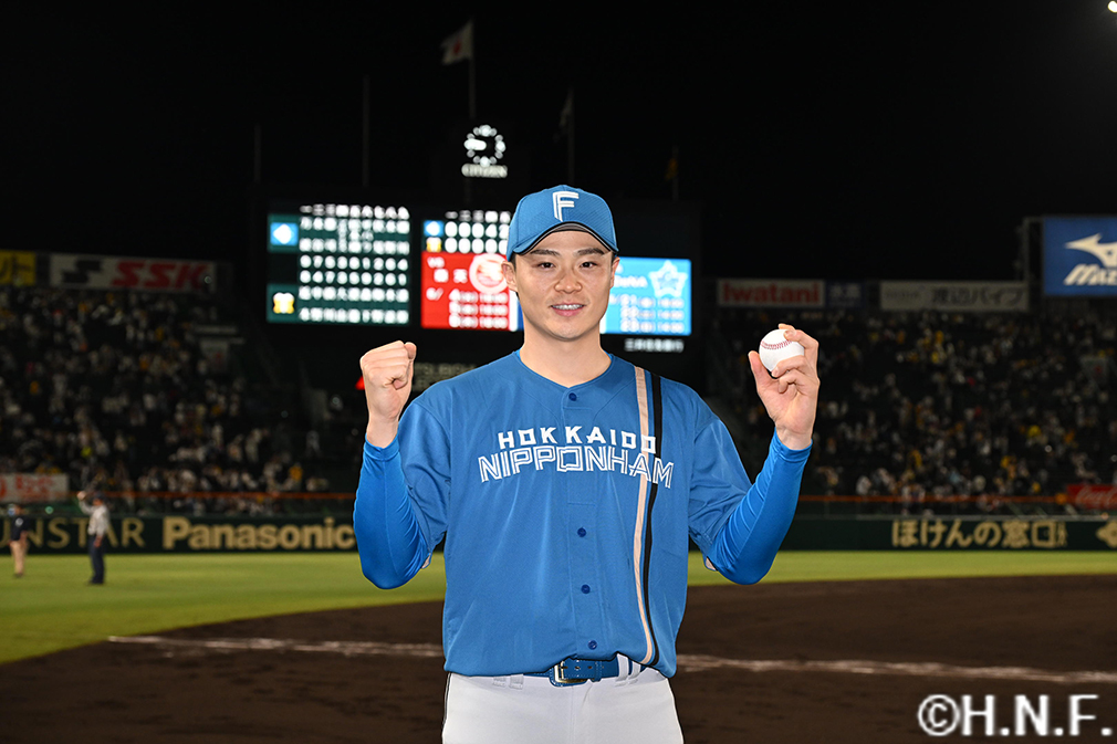 ヒーローの山﨑福投手03