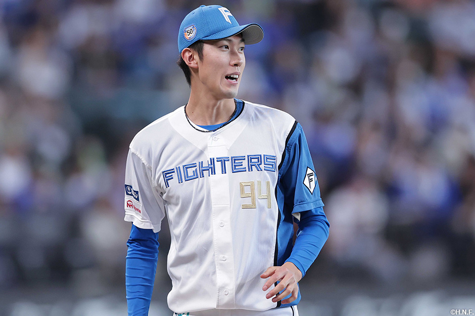 6回表を抑えた福島投手