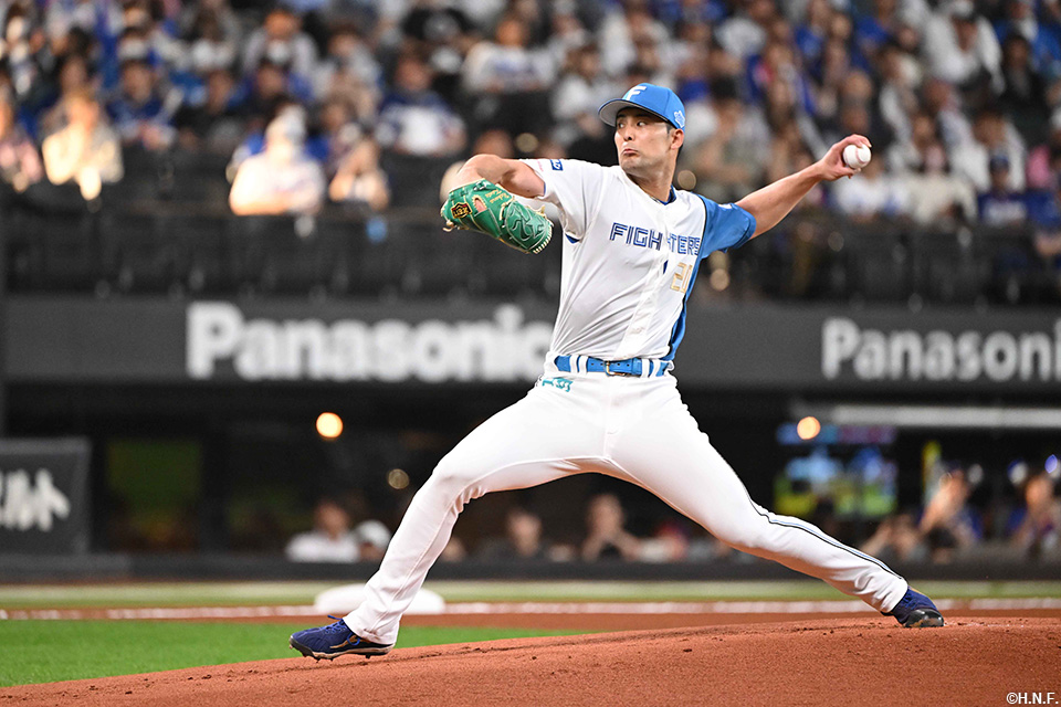 先発の上原投手01