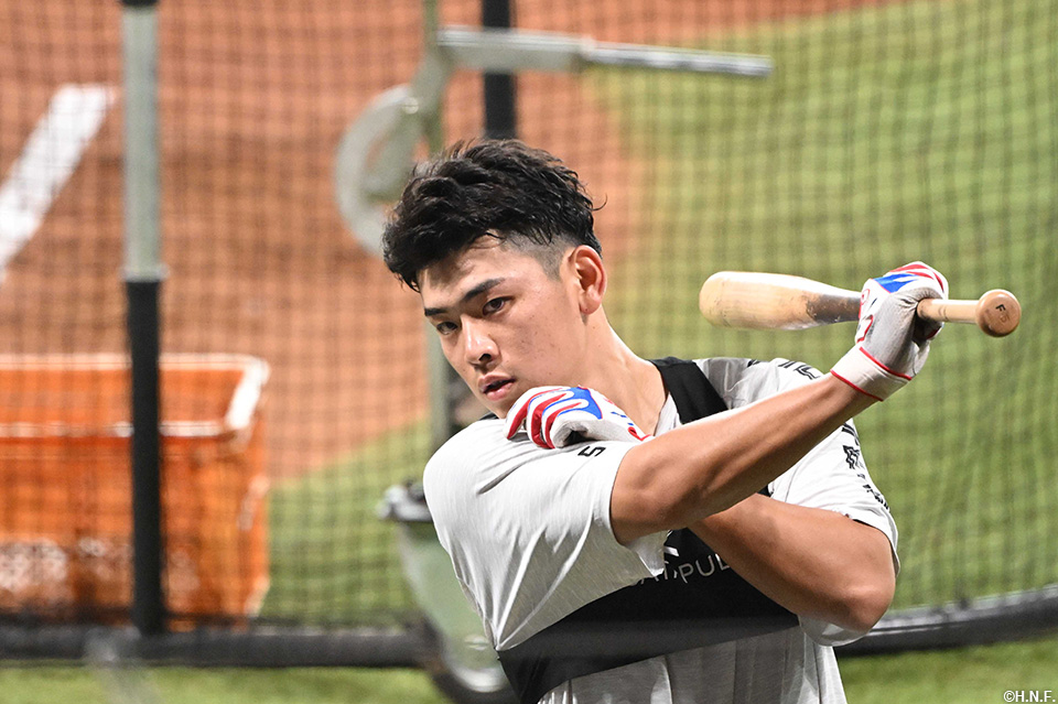 試合前の野村選手