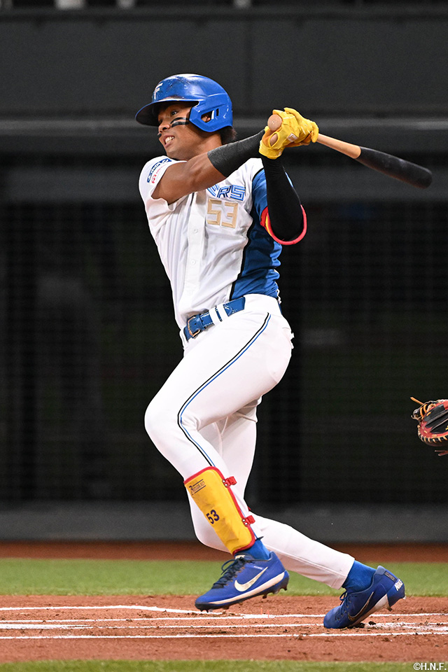 先発の伊藤投手02