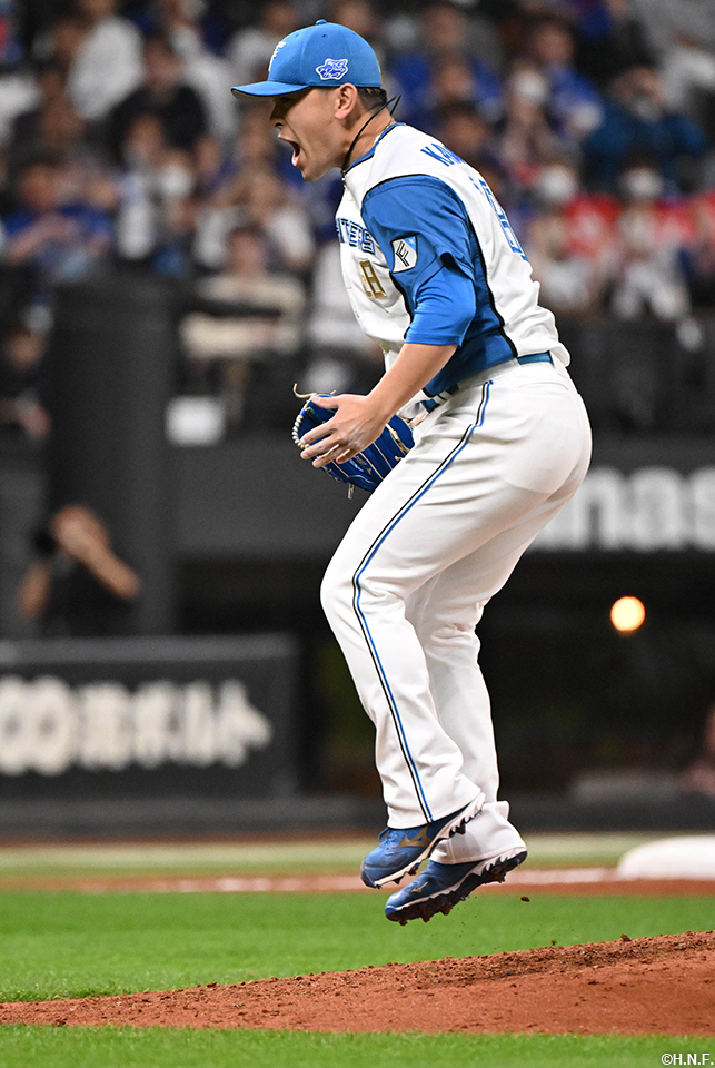 7回表、ピンチを抑えた河野投手01