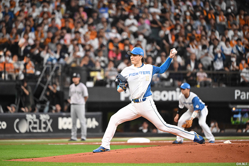 先発の山﨑福投手01