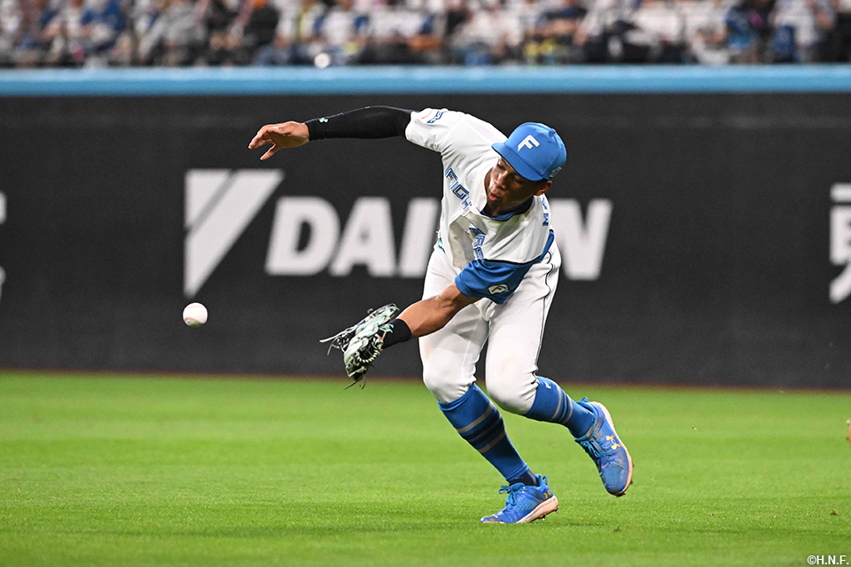 3回表、万波選手