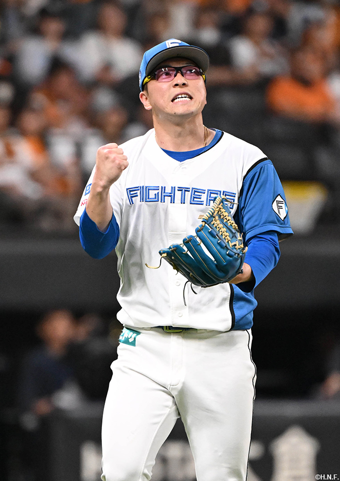 9回、四番手の生田目投手02