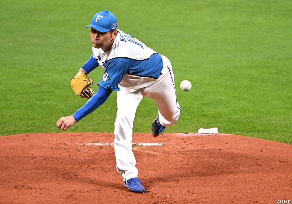 先発の加藤貴投手01