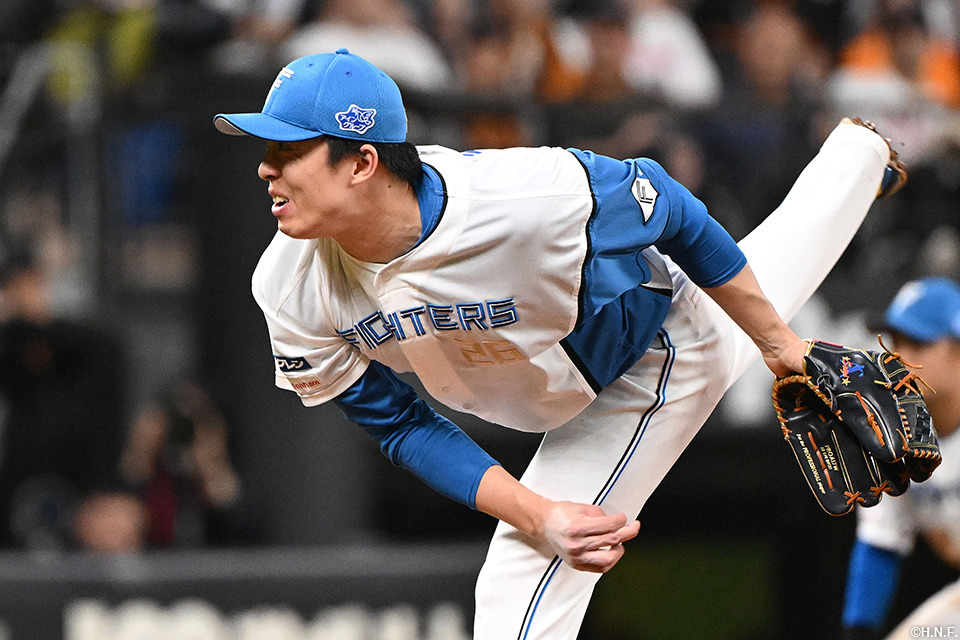 12回、七番手の田中正投手01