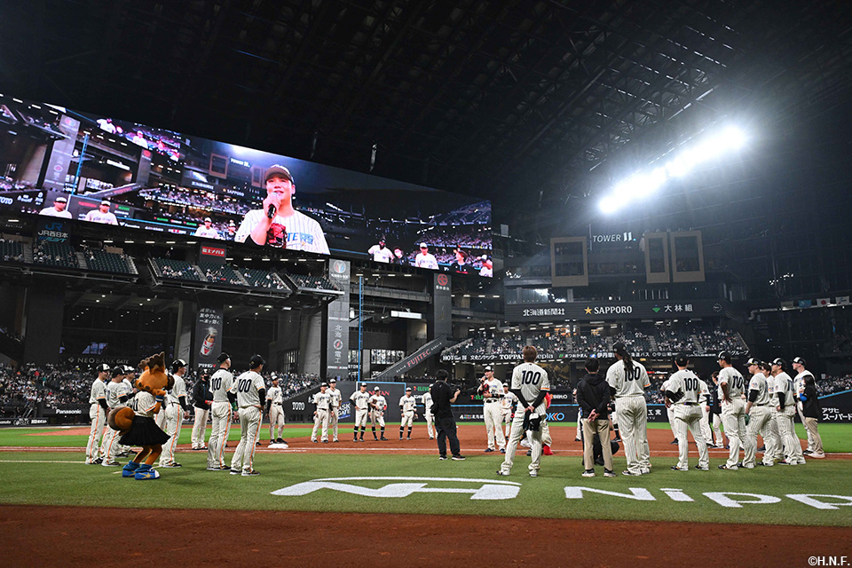 勝利の一丁締め01