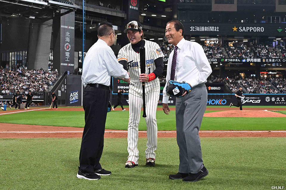 高田繁氏、三沢今朝治氏と新庄監督02