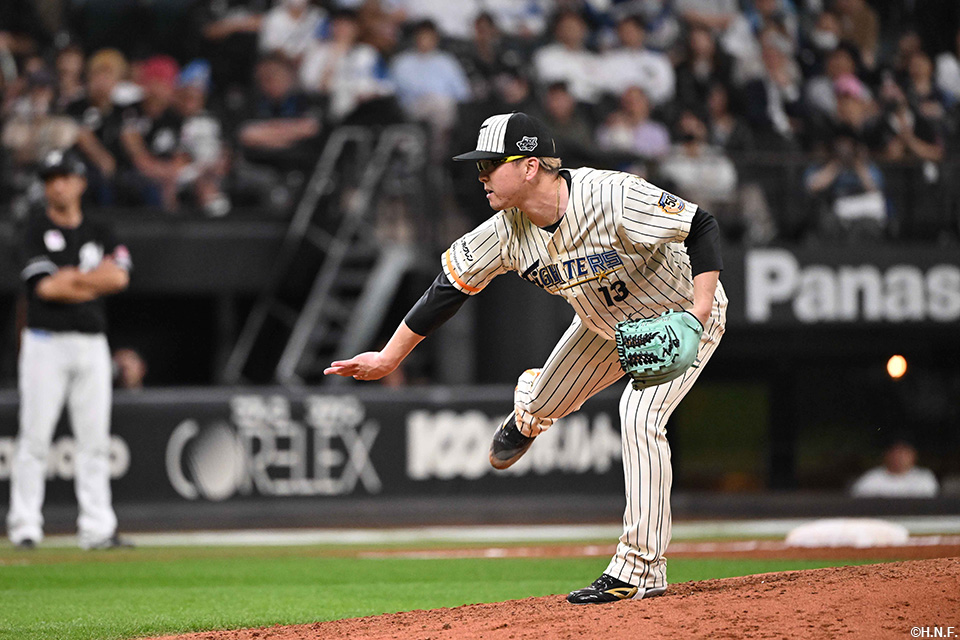 9回、六番手の生田目投手