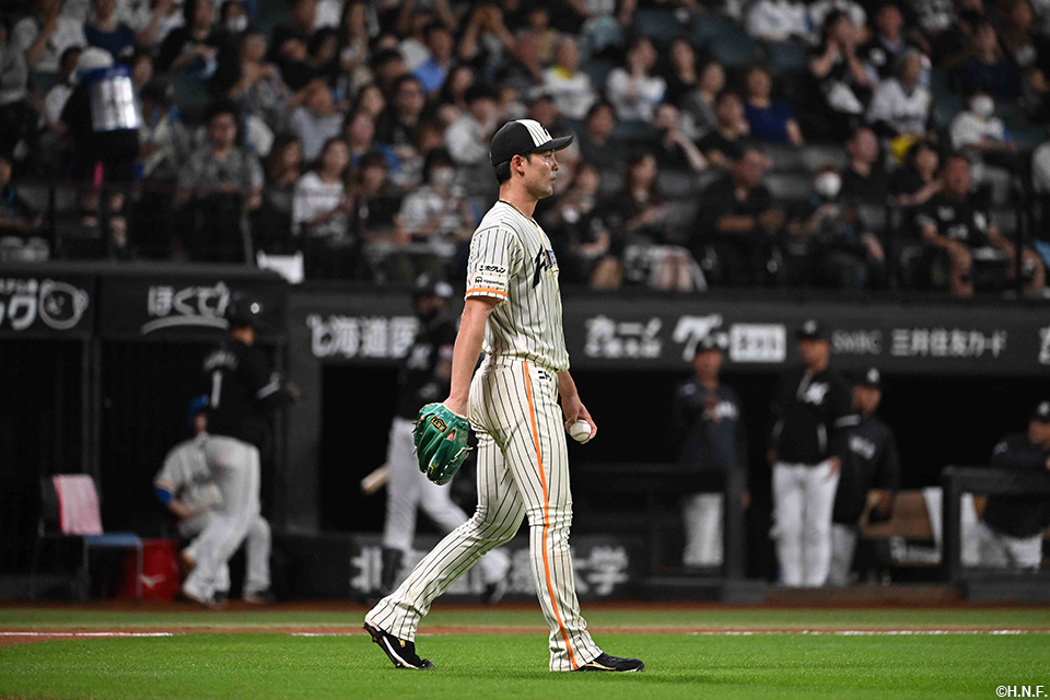 5回表、逆転を許した上原投手