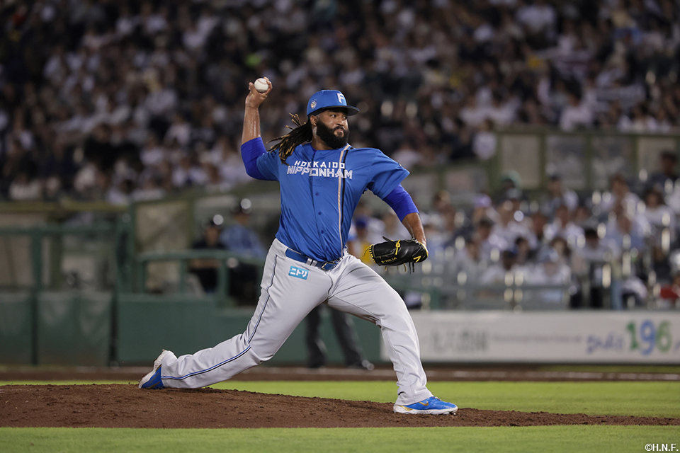 7回、四番手のザバラ投手