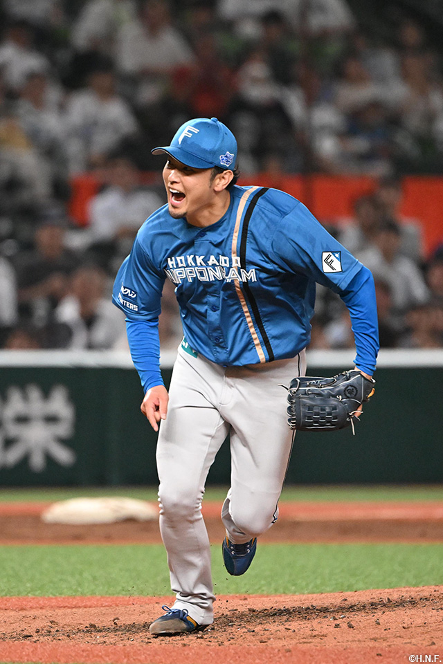 7回裏を抑えた池田投手
