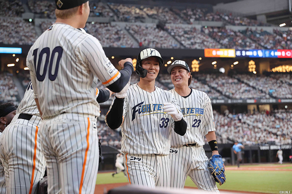 2回裏、生還した石井選手