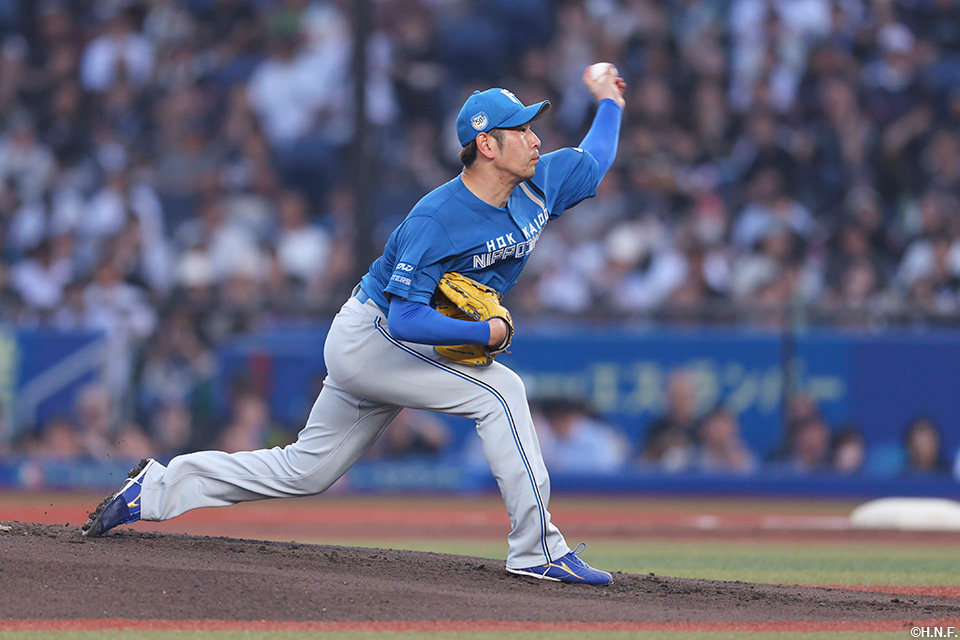 先発の加藤貴投手