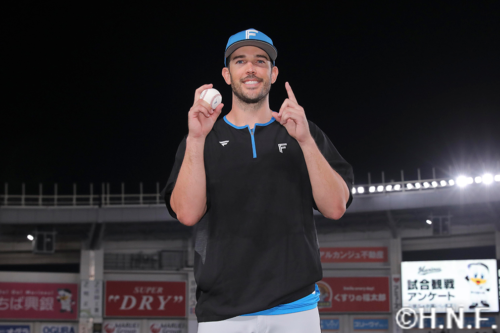 ヒーローのバーヘイゲン投手"