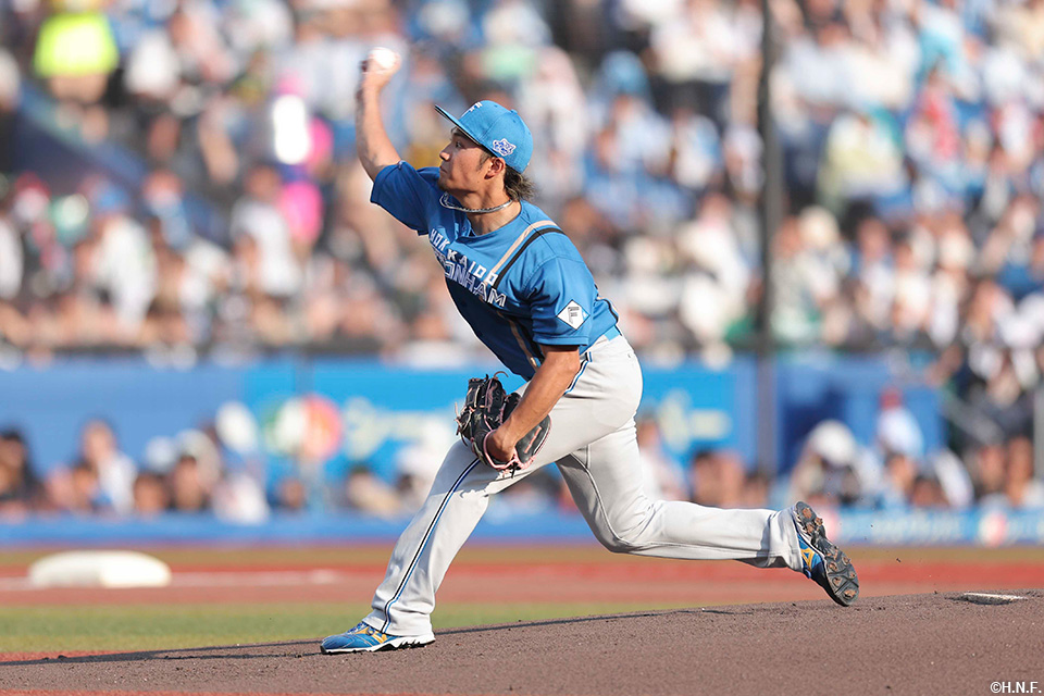 先発の伊藤投手