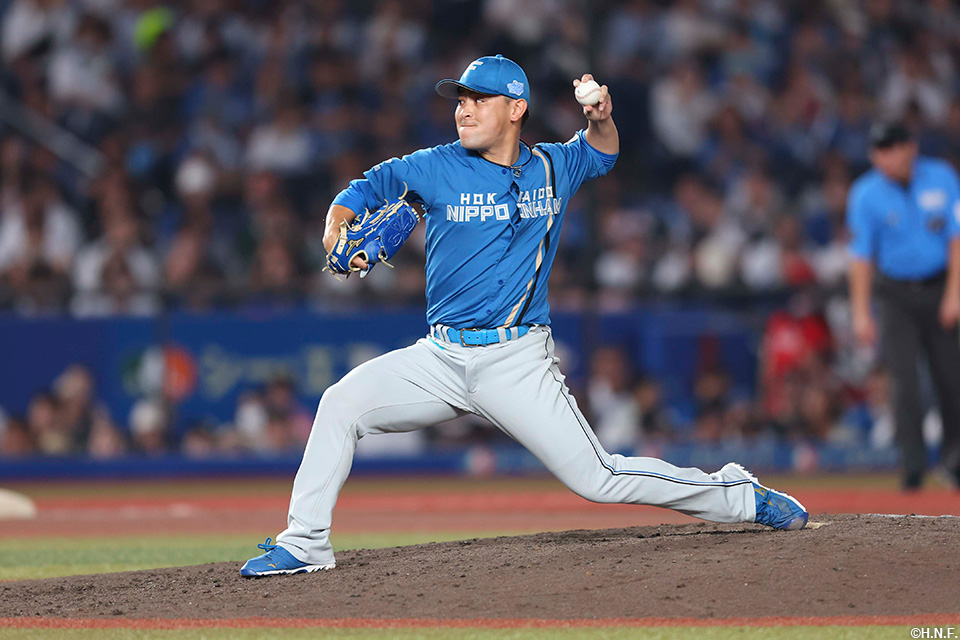 7回、四番手の河野投手