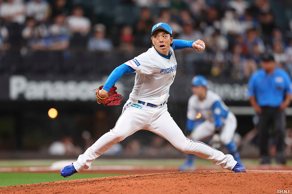 12回、五番手の宮西投手01