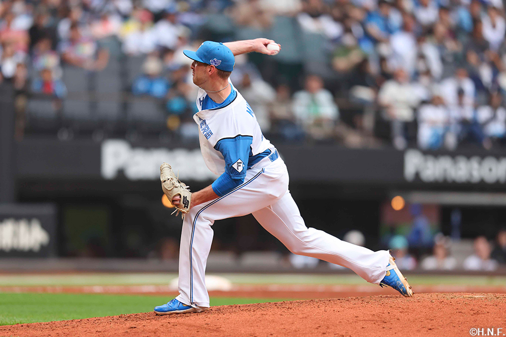 7回、三番手のマーフィー投手