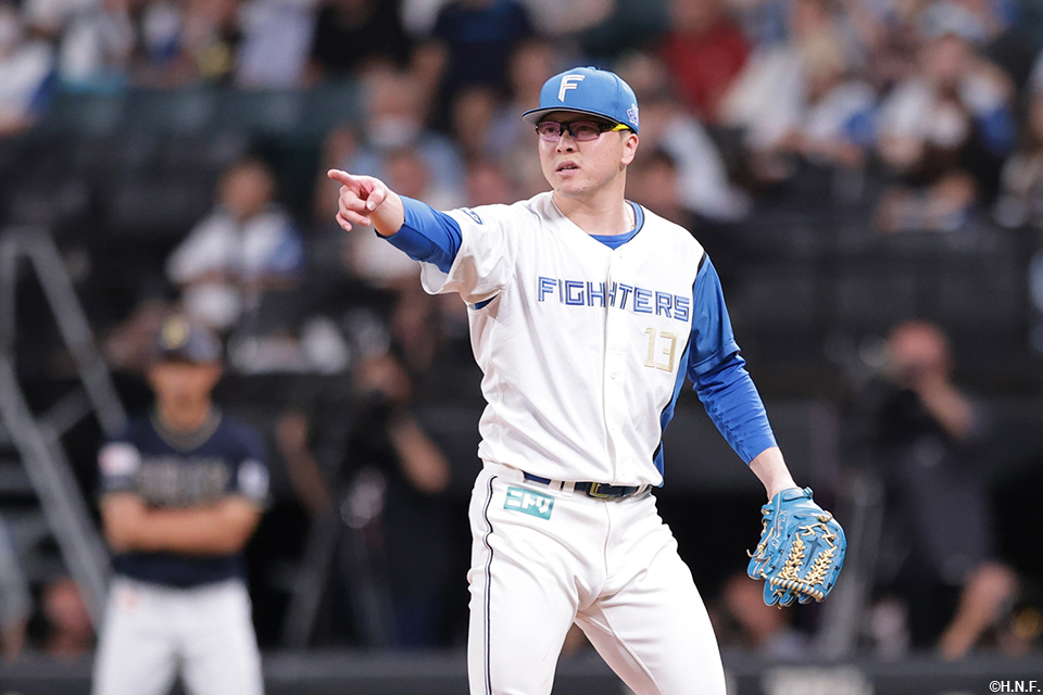 7回、二番手の生田目投手