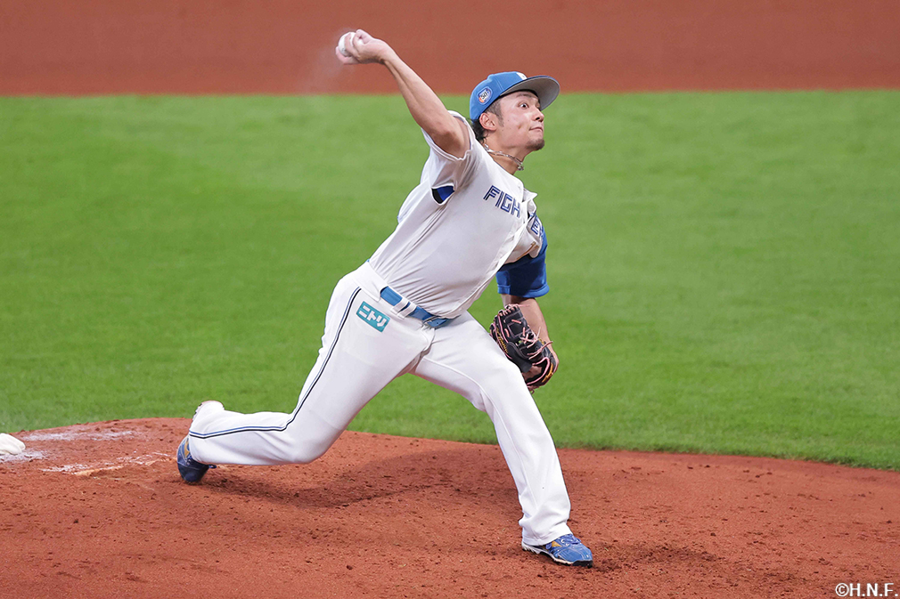 先発の伊藤投手03