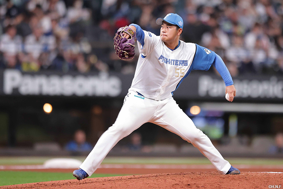 8回、三番手の松浦投手