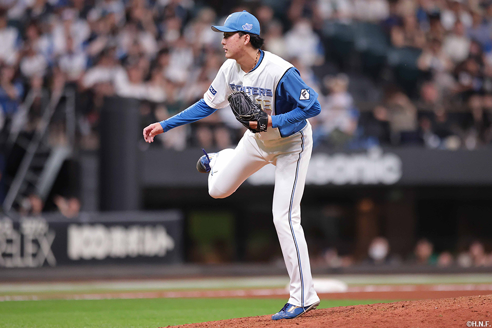 9回、三番手の柳川投手