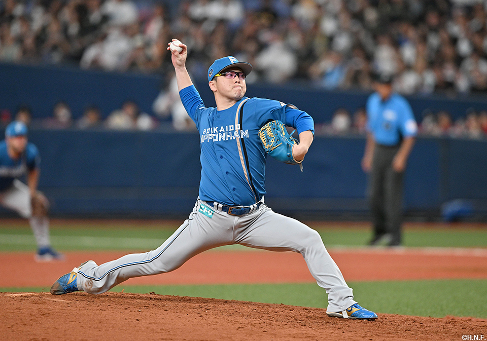 6回、二番手の生田目投手