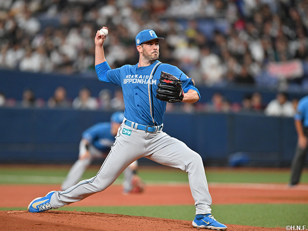 先発のバーヘイゲン投手