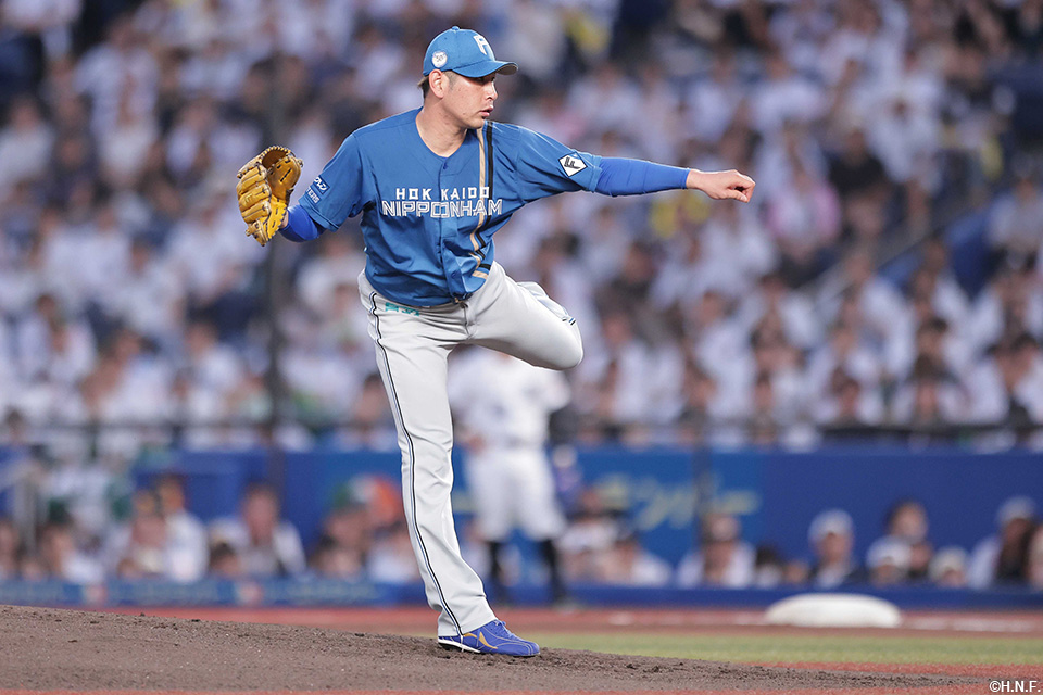 先発の加藤貴投手02