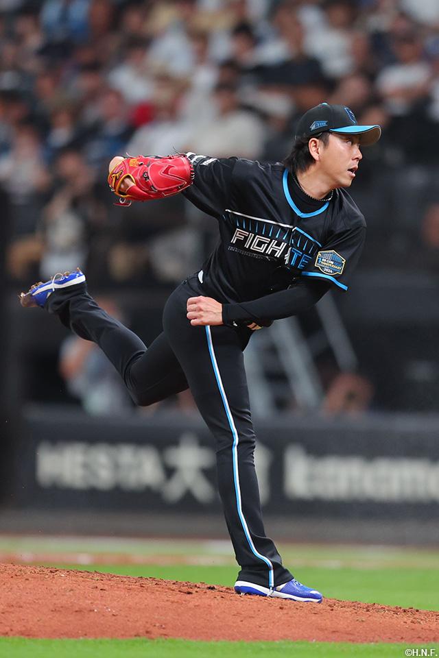 10回、七番手の宮西投手