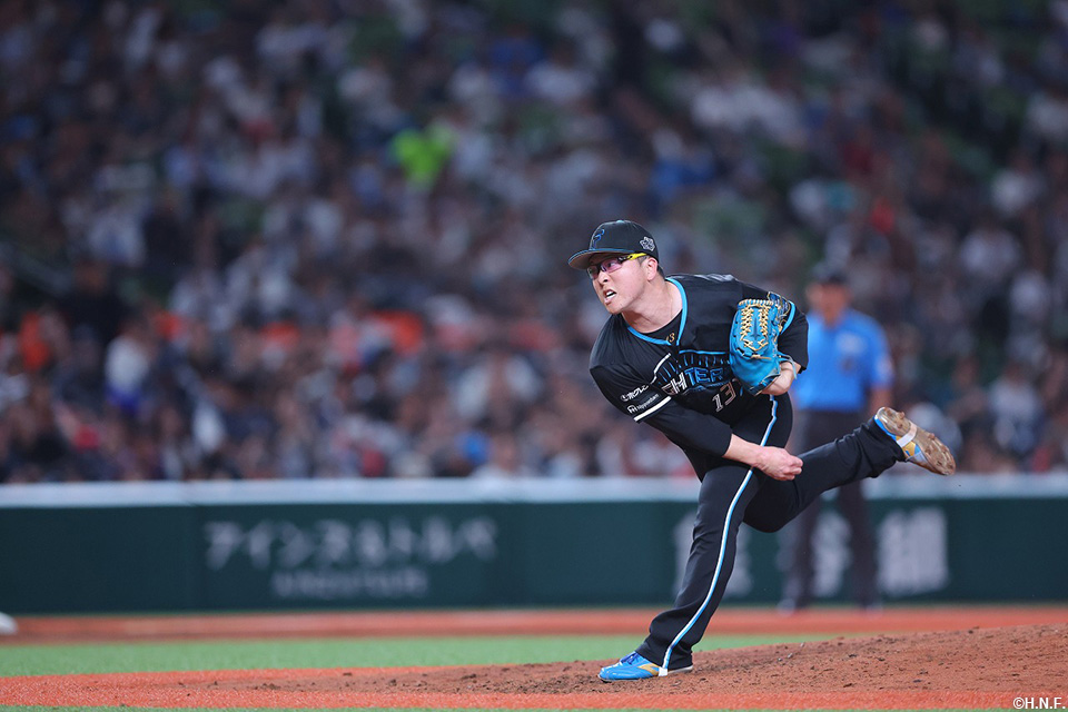 7回、二番手の生田目投手02