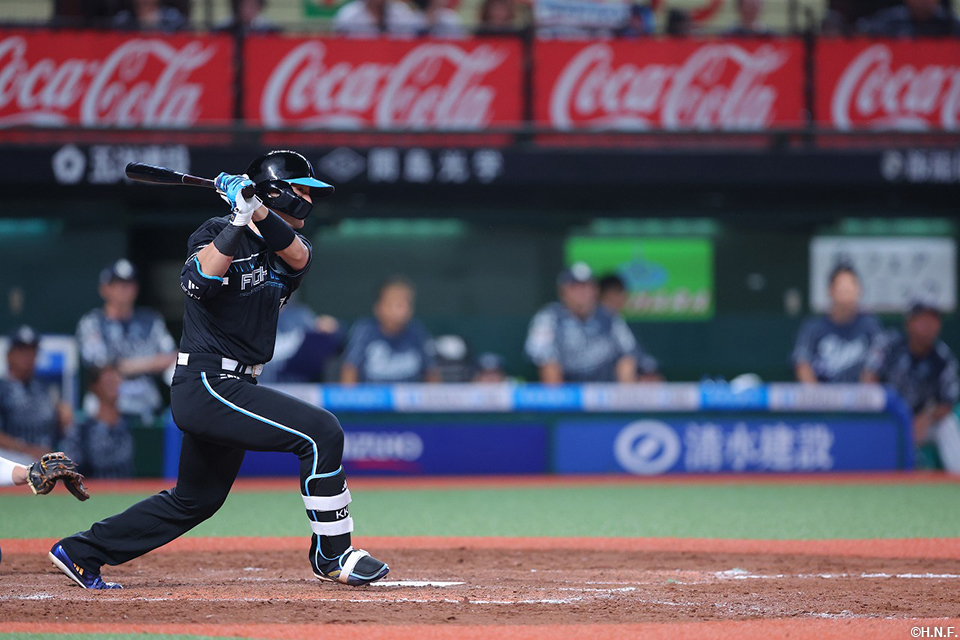9回表、適時打を放つ清宮選手01