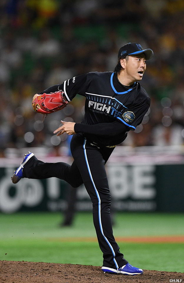 8回、二番手の宮西投手