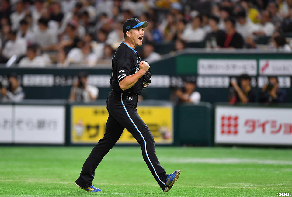 5回、三番手の齋藤友投手