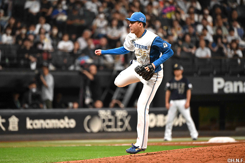 9回、三番手の柳川投手02