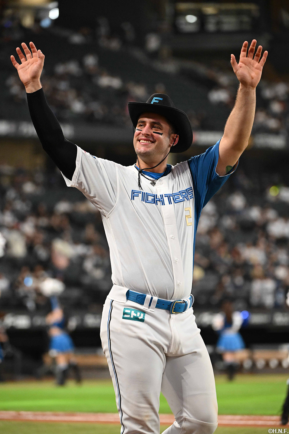 ヒーローのマルティネス選手02