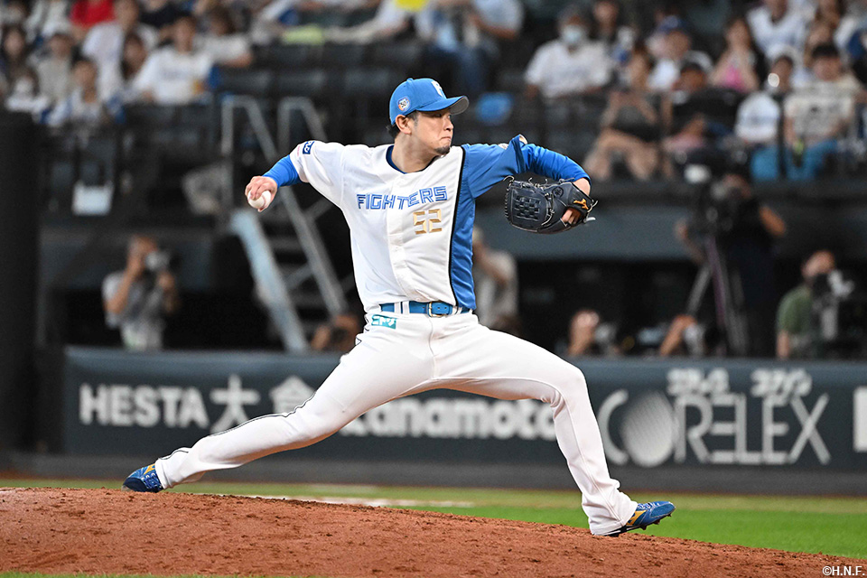 10回、六番手の池田投手01