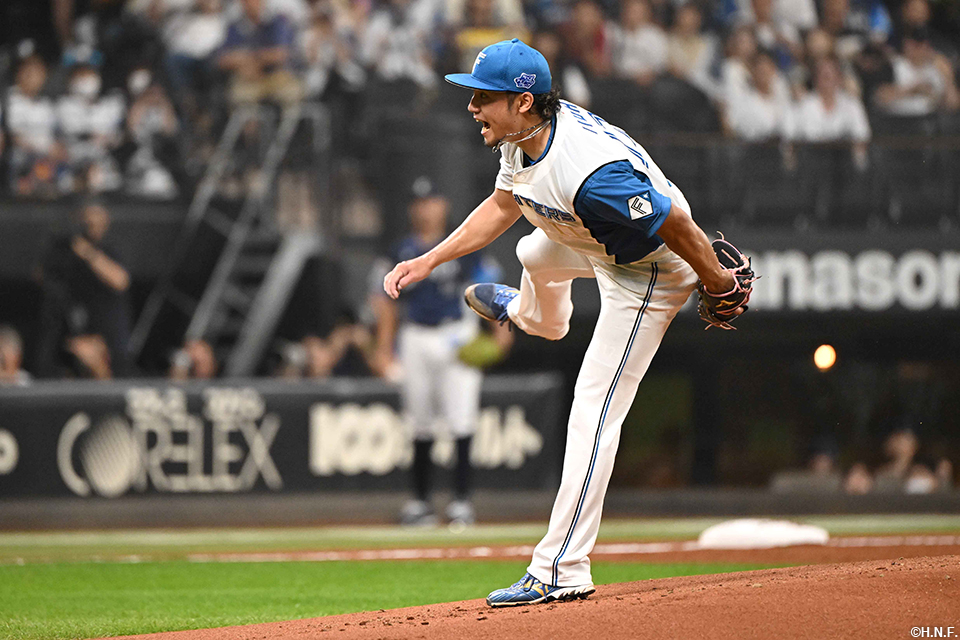 先発の伊藤投手02